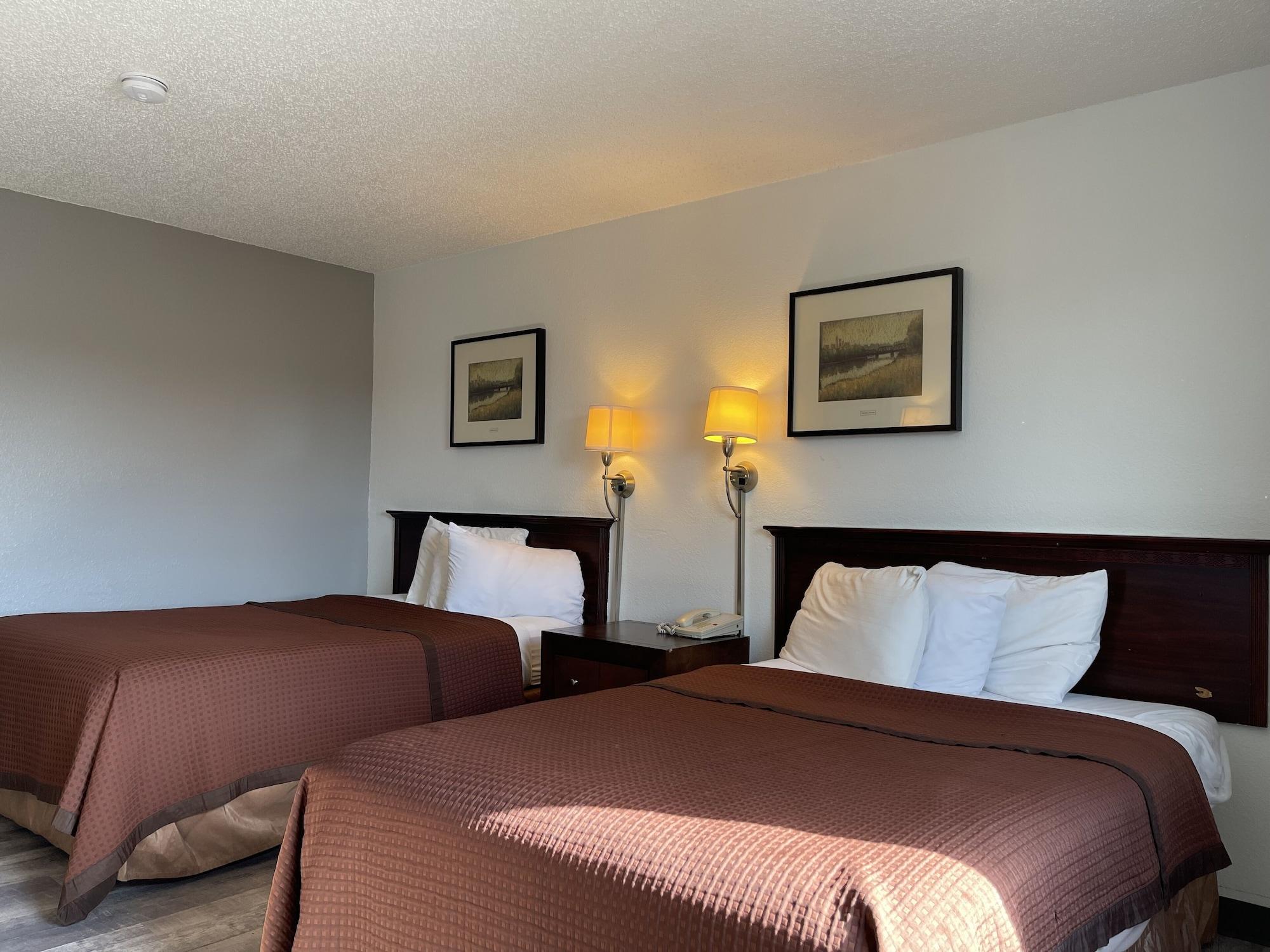 Magnuson Hotel Fort Wayne North - Coliseum Buitenkant foto
