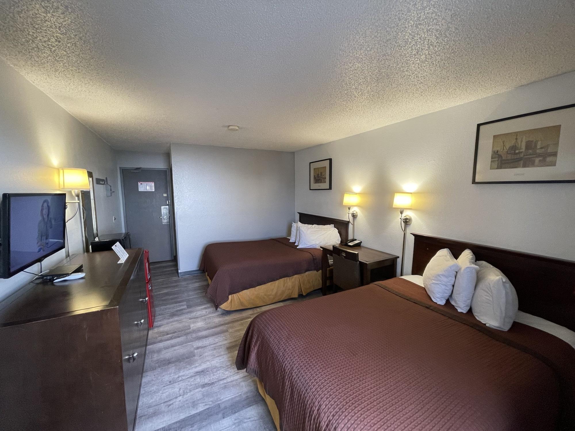 Magnuson Hotel Fort Wayne North - Coliseum Buitenkant foto