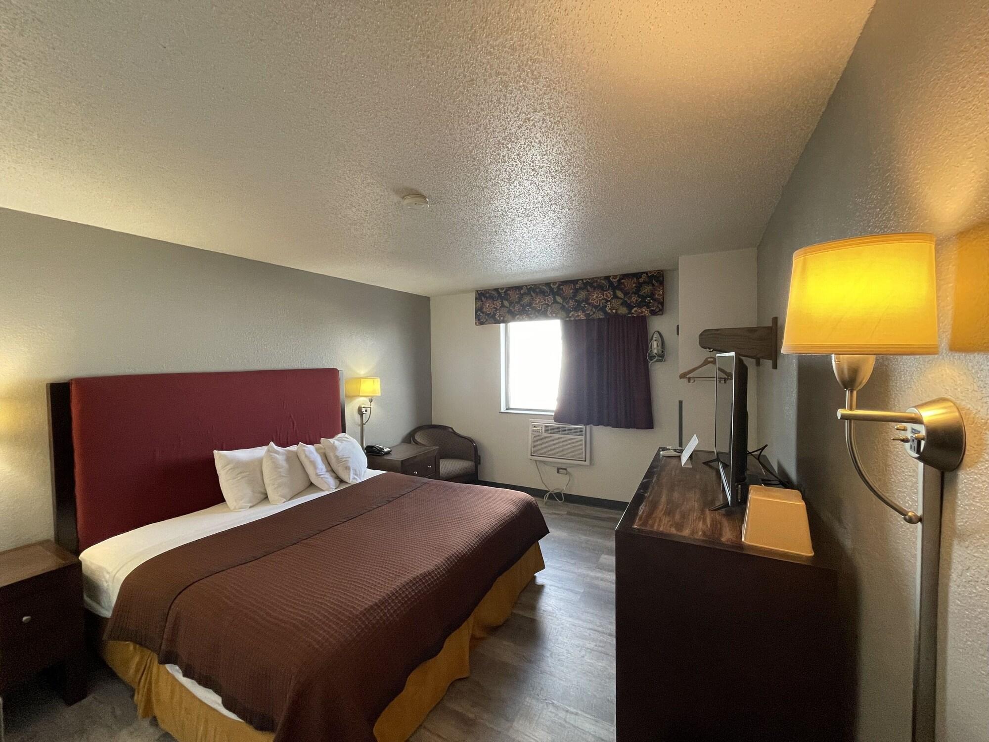 Magnuson Hotel Fort Wayne North - Coliseum Buitenkant foto