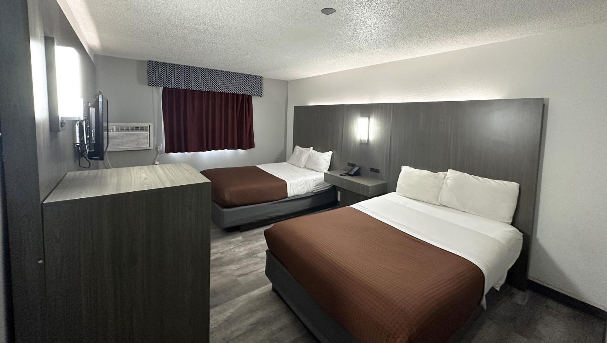 Magnuson Hotel Fort Wayne North - Coliseum Buitenkant foto